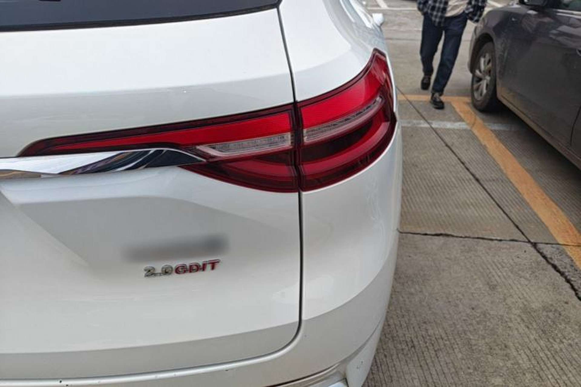 Used Haval F7 2019 2.0T Two-Wheel Drive i-Van China V standard Right Rear Taillight