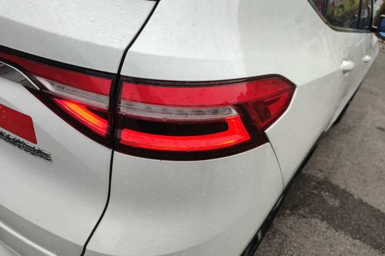 Used Haval F7 2019 1.5T Two-Wheel Drive i-Trend China VI Standard Right Rear Taillight