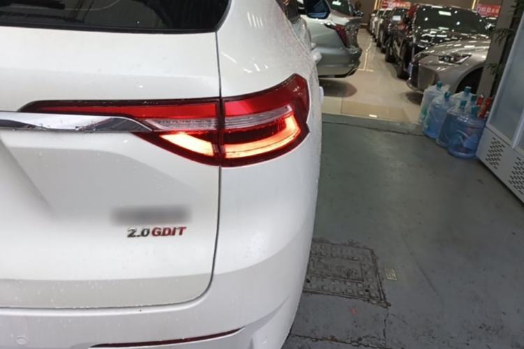 Used Haval F7 2019 2.0T Four-Wheel Drive iJoy China VI Standard Right Rear Taillight