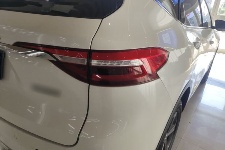 Used Haval F7 2019 1.5T Two-Wheel Drive i-Type China V Standard Right Rear Taillight