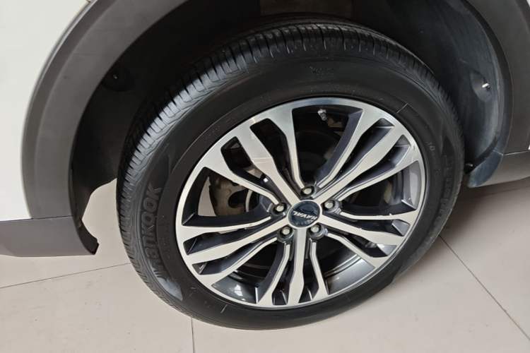 Used Haval F7 2019 2.0T Four-Wheel Drive iJoy China V Standard Right Rear Wheel Hub
