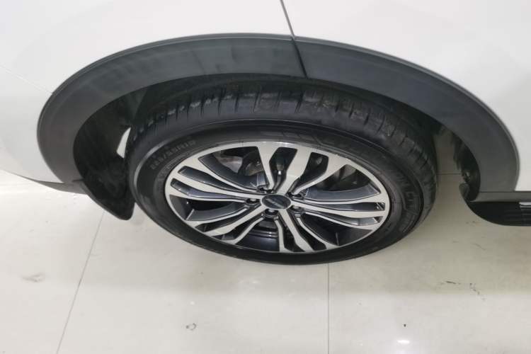 Used Haval F7 2019 2.0T Two-Wheel Drive i-Van China V standard Right Rear Wheel Hub