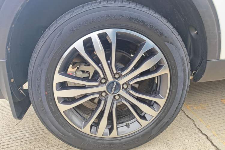 Used Haval F7 2019 2.0T Two-Wheel Drive i-Van China V standard Right Rear Wheel Hub