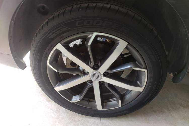 Used Haval F7 2019 1.5T Two-Wheel Drive iCool China VI Standard Right Rear Wheel Hub