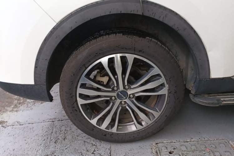 Used Haval F7 2019 2.0T Four-Wheel Drive iJoy China VI Standard Right Rear Wheel Hub