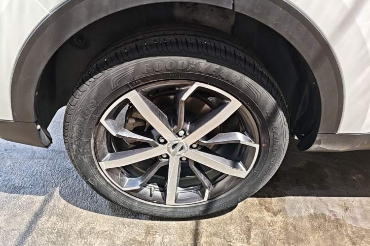 Used Haval F7 2019 1.5T Two-Wheel Drive i-Trend China V Emission Standard Right Rear Wheel Hub