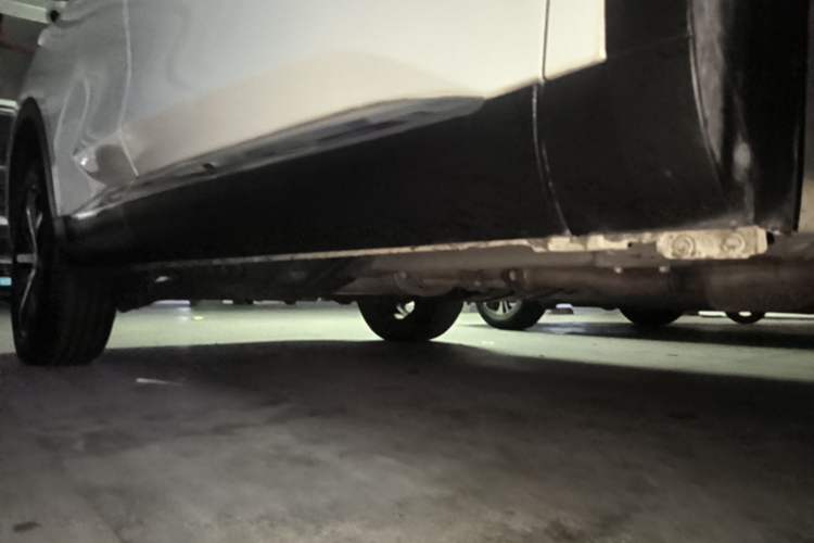 Used Haval F7 2019 1.5T Two-Wheel Drive i-Trend China V Emission Standard Right Side Sill
