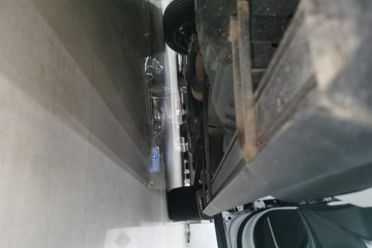 Used Haval F7 2019 2.0T Two-Wheel Drive i-Van China V standard Right Side Sill