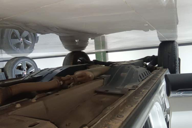 Used Haval F7 2019 1.5T Two-Wheel Drive i-Type China V Standard Right Side Sill