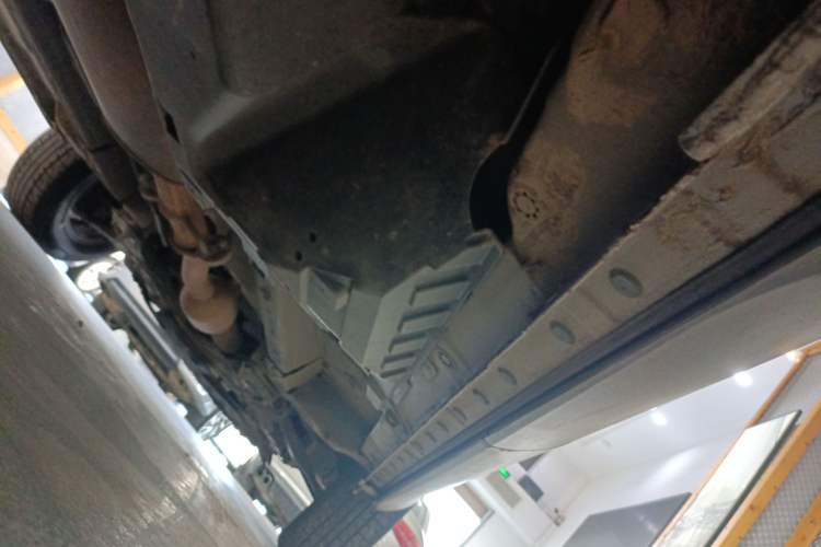 Used Haval F7 2019 1.5T Two-Wheel Drive i-Type China V Standard Right Side Sill