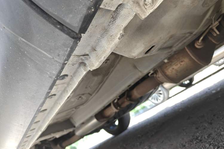 Used Haval F7 2019 2.0T Four-Wheel Drive iJoy China VI Standard Right Side Sill