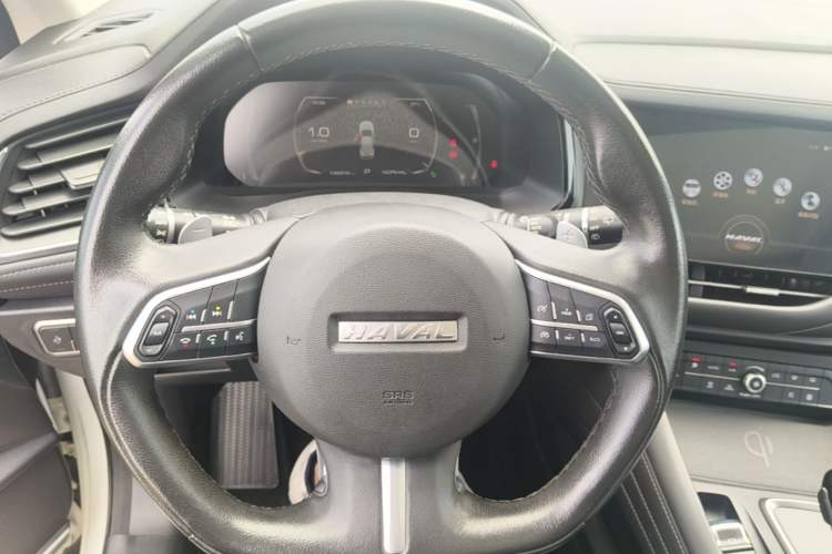 Used Haval F7 2019 2.0T Two-Wheel Drive i-Van China V standard Steering Wheel