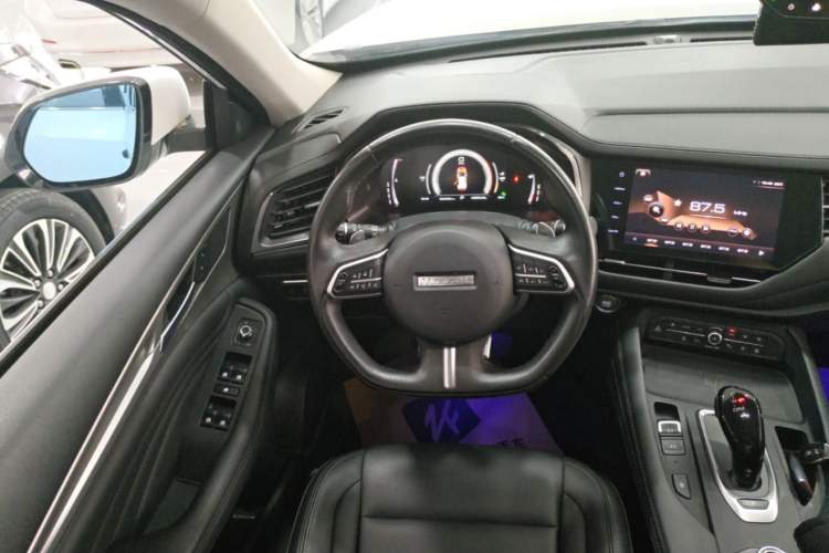 Used Haval F7 2019 2.0T Four-Wheel Drive iJoy China V Standard Steering Wheel