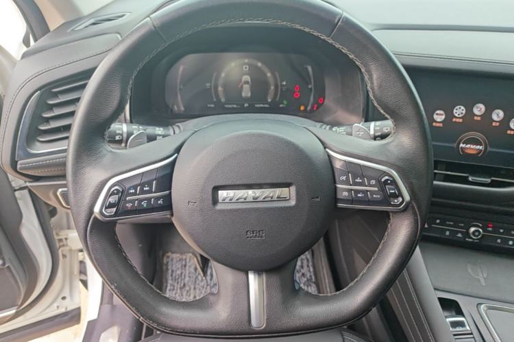 Used Haval F7 2019 2.0T Two-Wheel Drive i-Van China V standard Steering Wheel