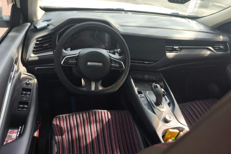 Used Haval F7 2019 1.5T Two-Wheel Drive i-Trend China V Emission Standard Steering Wheel