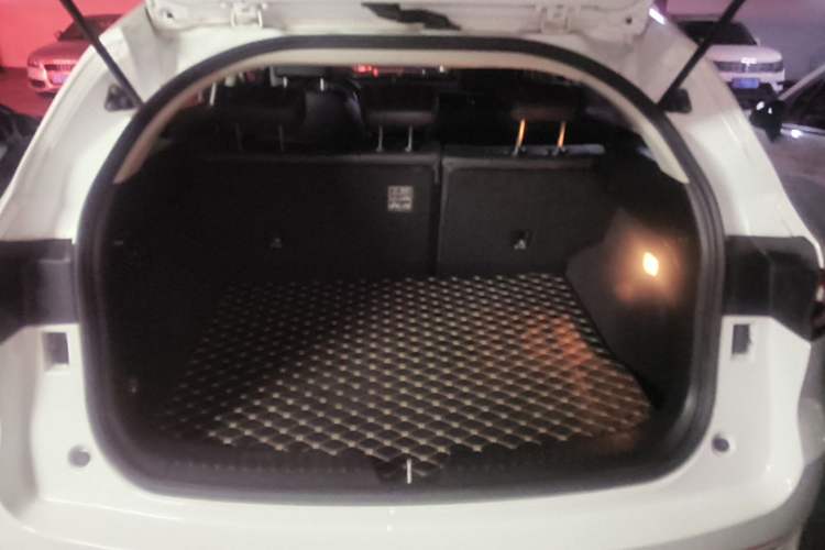 Used Haval F7 2019 1.5T Two-Wheel Drive i-Trend China V Emission Standard Trunk