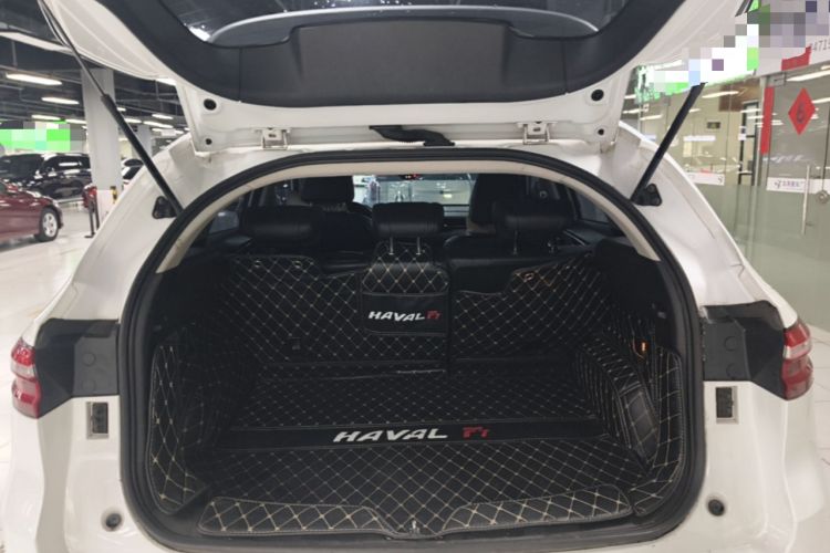 Used Haval F7 2019 1.5T Two-Wheel Drive i-Type China V Standard Trunk