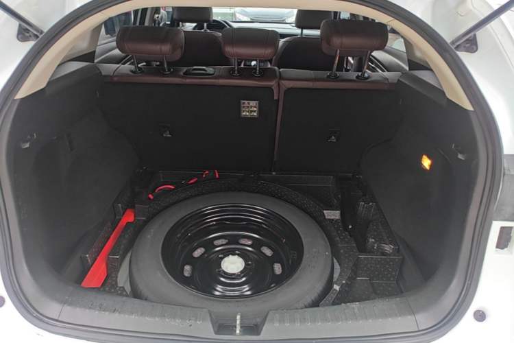 Used Haval F7 2019 1.5T Two-Wheel Drive i-Type China V Standard Trunk
