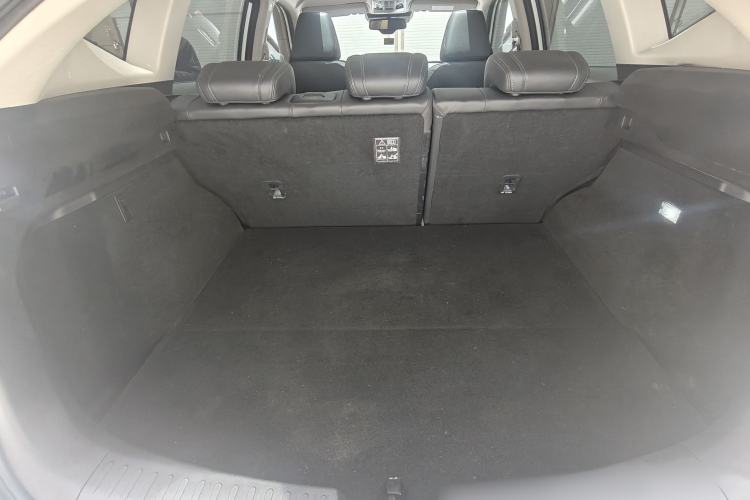 Used Haval F7 2019 2.0T Four-Wheel Drive iJoy China V Standard Trunk
