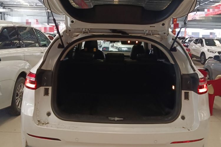 Used Haval F7 2019 1.5T Two-Wheel Drive i-Trend China VI Standard Trunk
