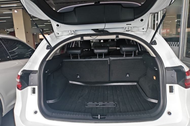 Used Haval F7 2019 2.0T Two-Wheel-Drive i-Van China VI Standard Trunk
