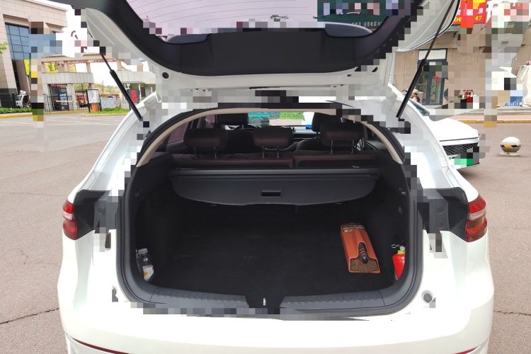 Used Haval F7 2019 2.0T Four-Wheel Drive iJoy China V Standard Trunk
