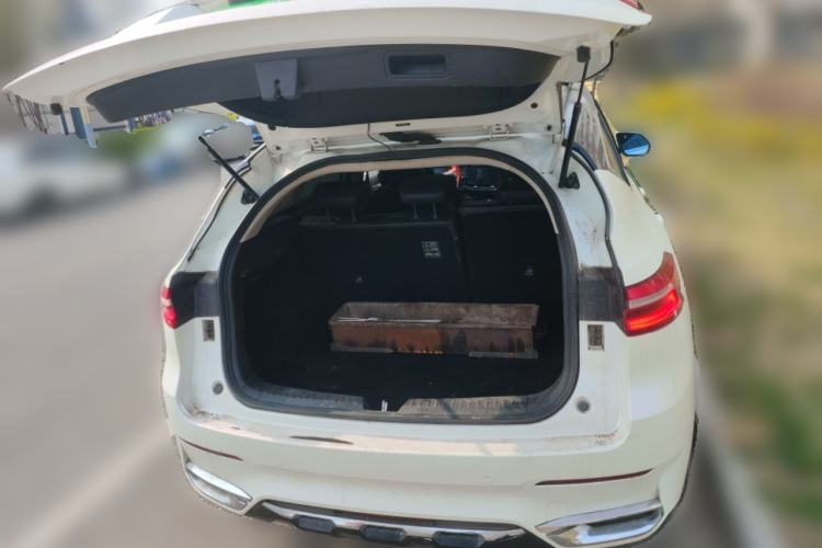 Used Haval F7 2019 2.0T Four-Wheel Drive iJoy China V Standard Trunk