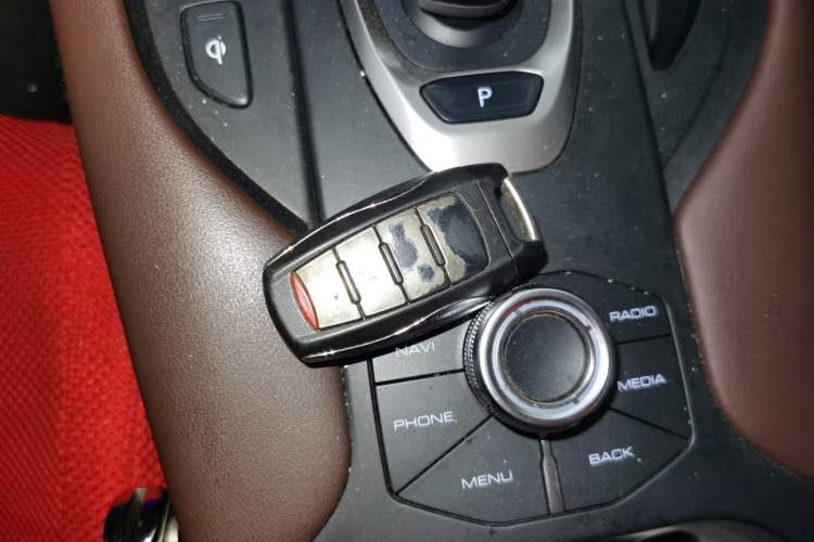 Used Haval F7 2019 2.0T Two-Wheel Drive i-Van China V standard Vehicle Key