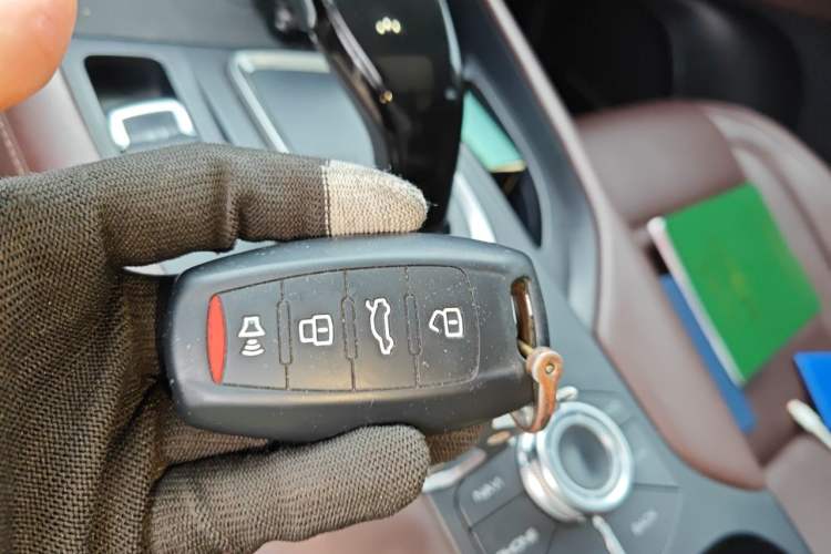 Used Haval F7 2019 1.5T Two-Wheel Drive i-Trend China V Emission Standard Vehicle Key