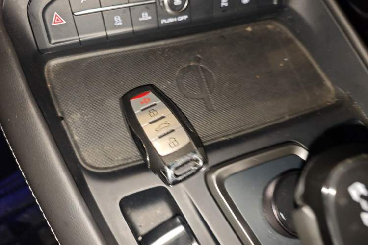 Used Haval F7 2019 1.5T Two-Wheel Drive i-Trend China VI Standard Vehicle Key