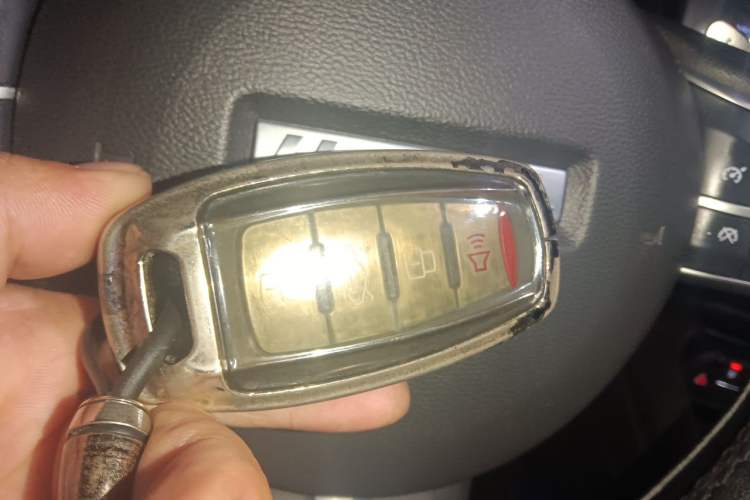 Used Haval F7 2019 1.5T Two-Wheel Drive i-Trend China VI Standard Vehicle Key