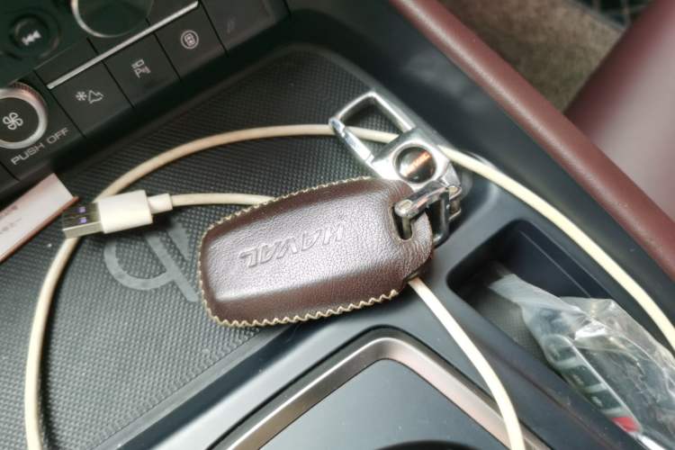Used Haval F7 2019 2.0T Four-Wheel Drive iJoy China V Standard Vehicle Key