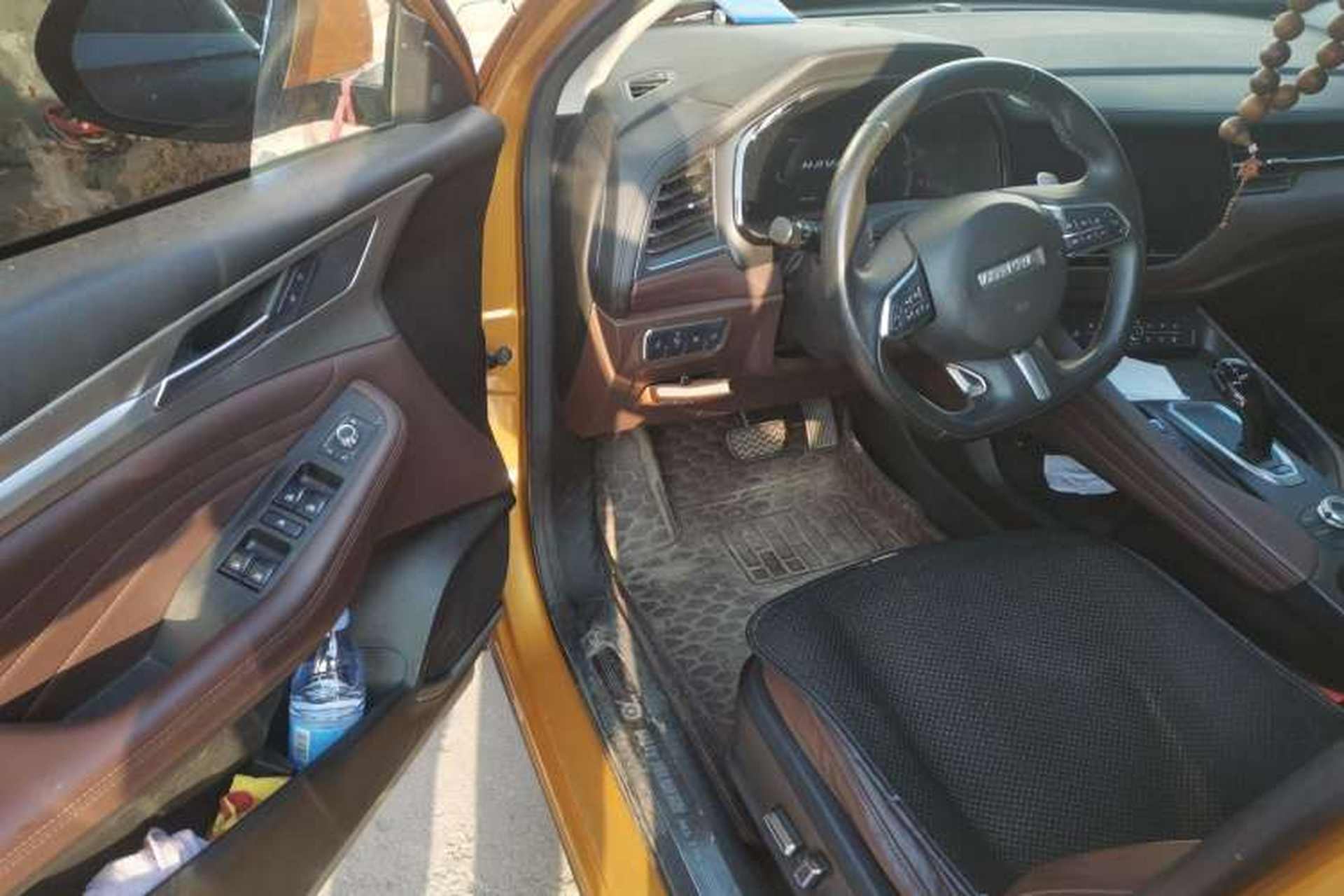 Used Haval F7 2019 2.0T Four-Wheel Drive 70th Anniversary Limited Edition Driver Seat
