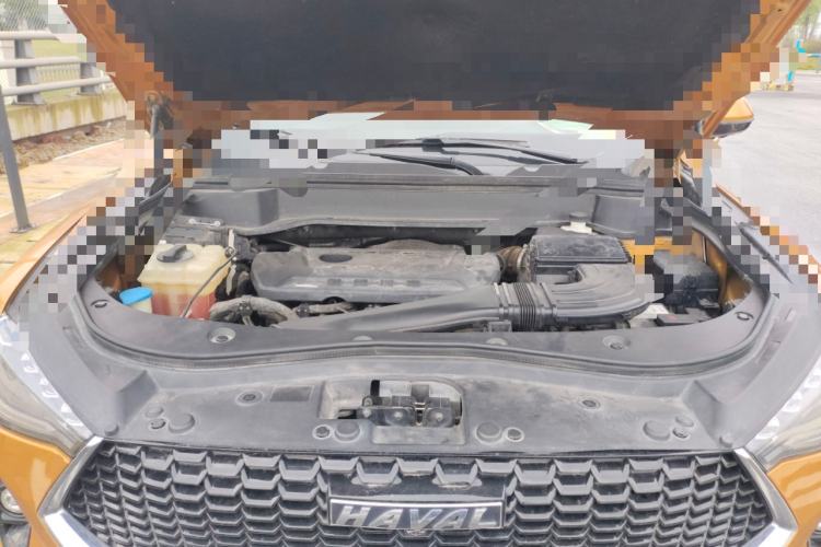 Used Haval F7 2019 2.0T Four-Wheel Drive 70th Anniversary Limited Edition Engine Bay
