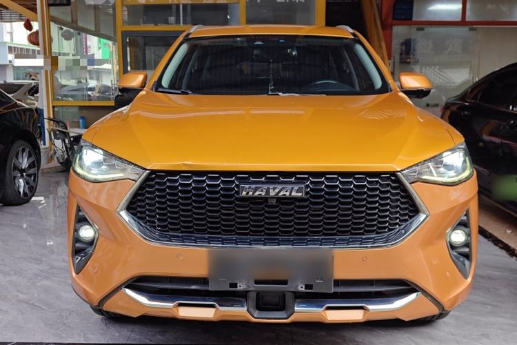 Used Haval F7 2019 2.0T Four-Wheel Drive 70th Anniversary Limited Edition Exterior 1
