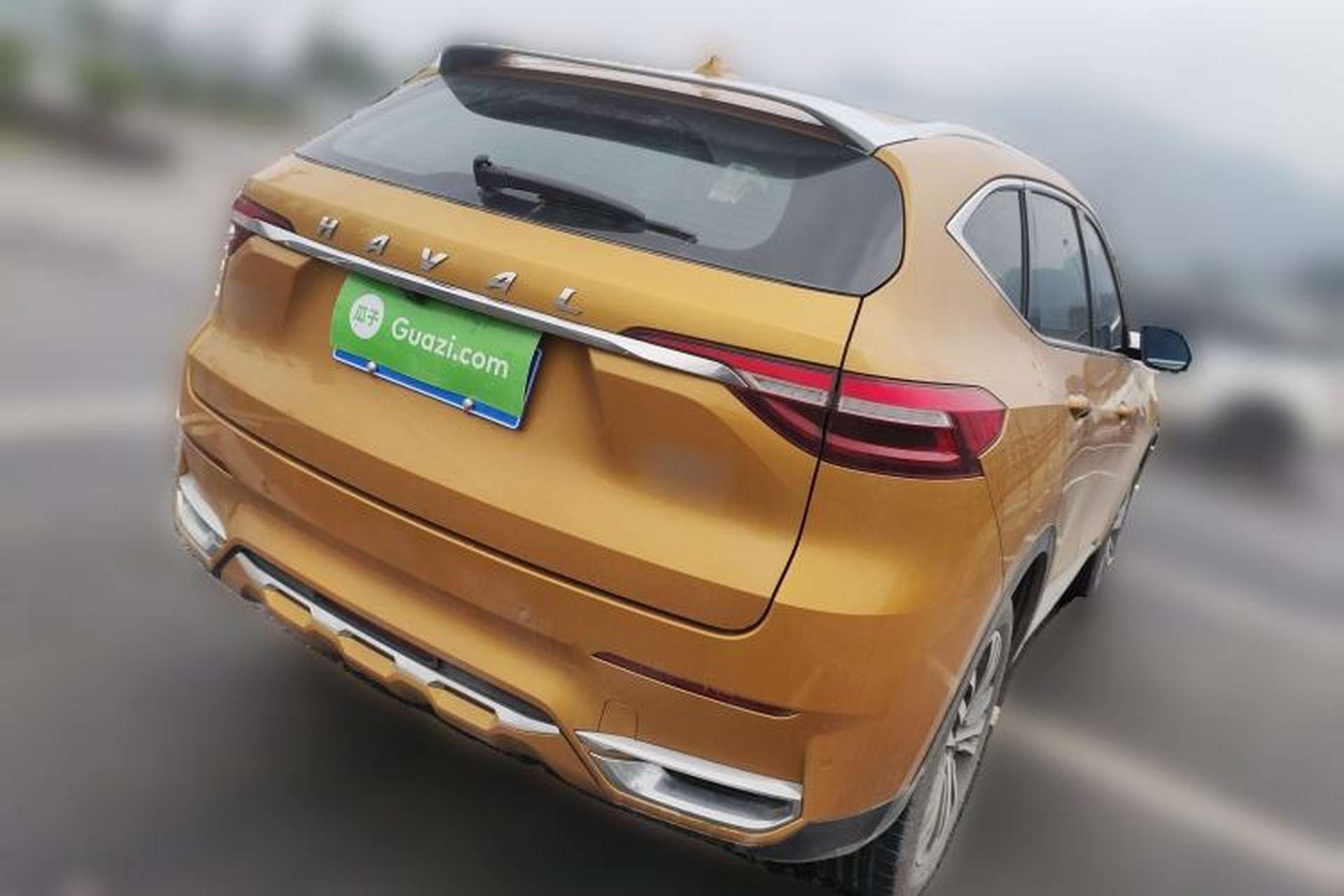 Used Haval F7 2019 2.0T Four-Wheel Drive 70th Anniversary Limited Edition Exterior 5