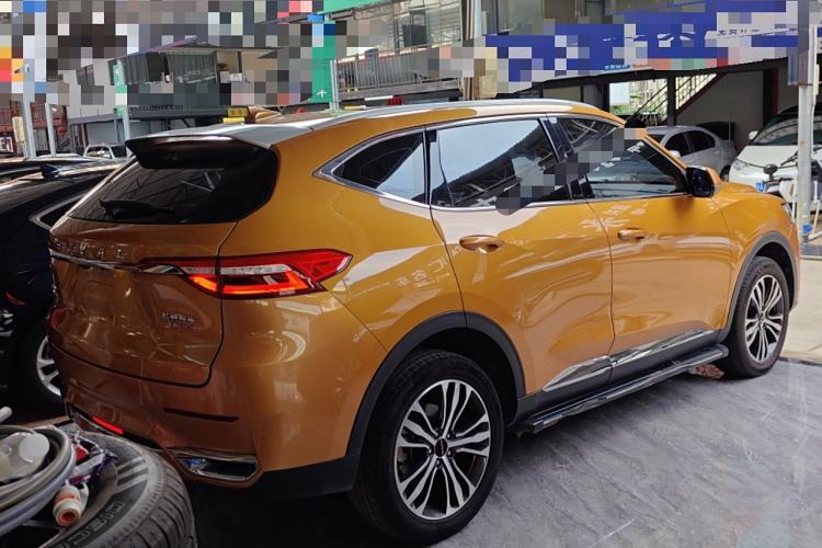 Used Haval F7 2019 2.0T Four-Wheel Drive 70th Anniversary Limited Edition Exterior 5