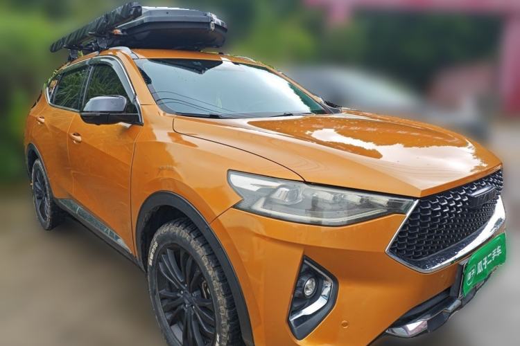 Used Haval F7 2019 2.0T Four-Wheel Drive 70th Anniversary Limited Edition Front Right 45 Deg