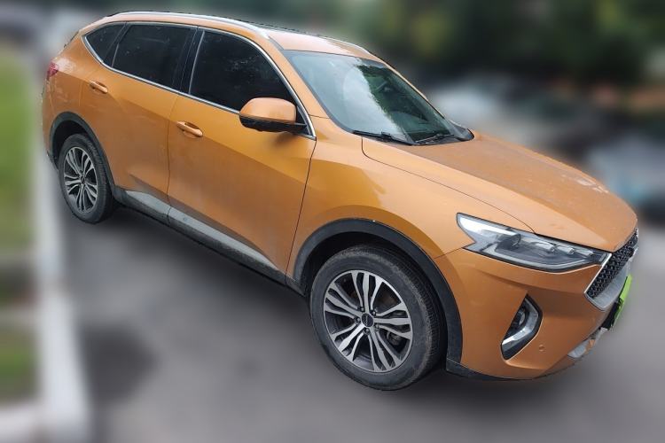 Used Haval F7 2019 2.0T Four-Wheel Drive 70th Anniversary Limited Edition Front Right 45 Deg