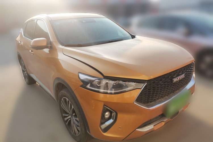 Used Haval F7 2019 2.0T Four-Wheel Drive 70th Anniversary Limited Edition Front Right 45 Deg