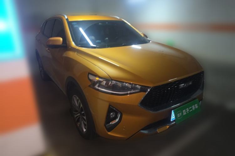 Used Haval F7 2019 2.0T Four-Wheel Drive 70th Anniversary Limited Edition Front Right 45 Deg