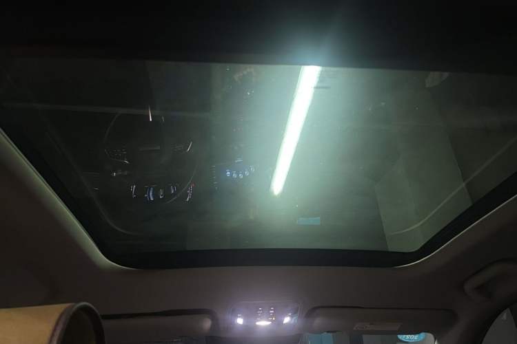 Used Haval F7 2019 2.0T Four-Wheel Drive 70th Anniversary Limited Edition Headliner