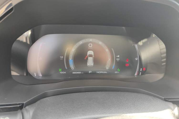 Used Haval F7 2019 2.0T Four-Wheel Drive 70th Anniversary Limited Edition Instrument Cluster
