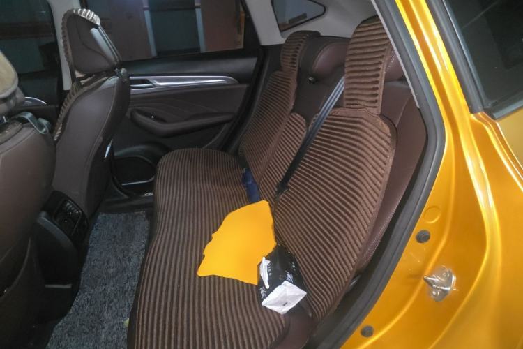 Used Haval F7 2019 2.0T Four-Wheel Drive 70th Anniversary Limited Edition Left Rear Seat