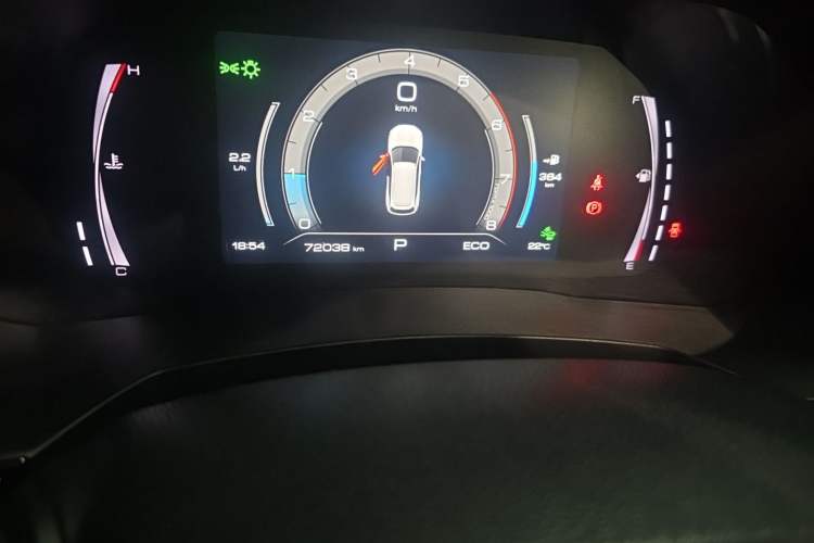 Used Haval F7 2019 2.0T Four-Wheel Drive 70th Anniversary Limited Edition Odometer Close Up
