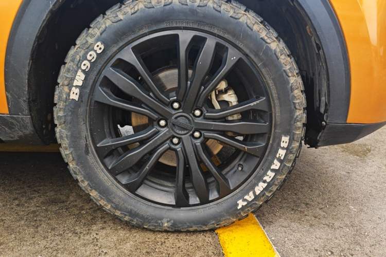 Used Haval F7 2019 2.0T Four-Wheel Drive 70th Anniversary Limited Edition Right Front Wheel Hub