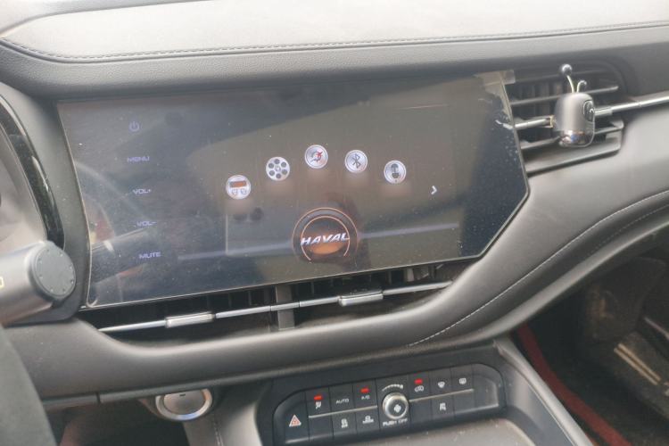 Used Haval F7 2020 1.5T Two-Wheel Drive i-Type Audio And AC Panel