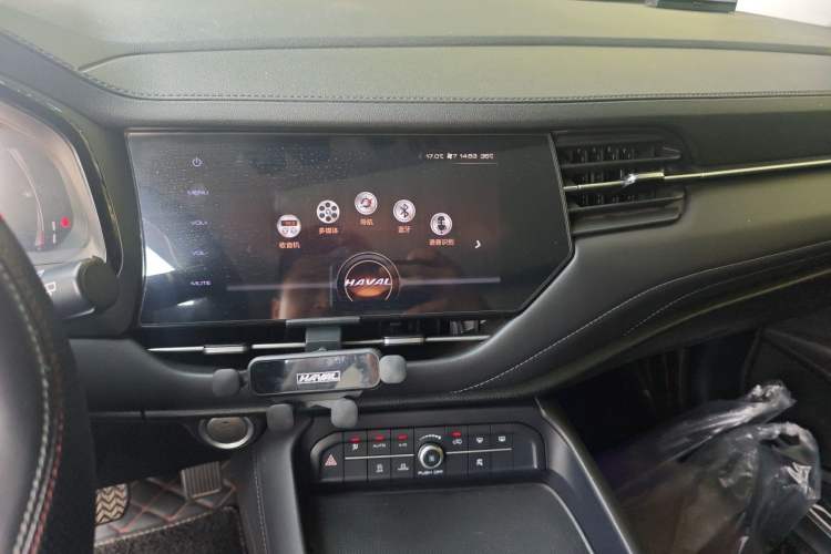 Used Haval F7 2020 1.5T Two-Wheel Drive i-Type Audio And AC Panel