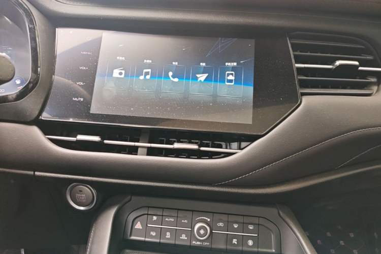 Used Haval F7 2020 1.5T Two-Wheel Drive i-Trend Audio And AC Panel