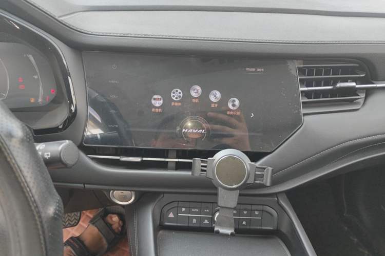 Used Haval F7 2020 1.5T Two-Wheel Drive i-Type Audio And AC Panel